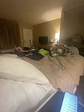 Snapshot of tatted-bitty chatting on 02-22-25, 03:01 tatted-bitty online show from 02-22-25, 03:01