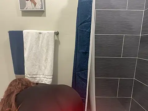 Snapshot of tatted-bitty chatting on 02-26-25, 07:53 tatted-bitty online show from 02-26-25, 07:53