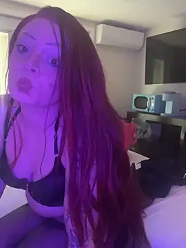 Snapshot of tatted-bitty chatting on 03-13-25, 11:27 tatted-bitty online show from 03-13-25, 11:27