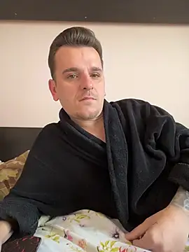 Snapshot of Huge_cock22cm chatting on 03-23-26, 07:01 Huge cock22cm online show from 03-23-26, 07:01