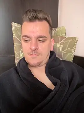 Snapshot of Huge_cock22cm chatting on 03-28-26, 08:36 Huge cock22cm online show from 03-28-26, 08:36