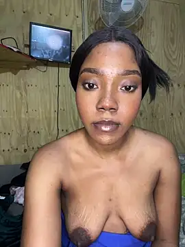 Snapshot of NillaMontana chatting on 03-21-26, 02:05 NillaMontana online show from 03-21-26, 02:05