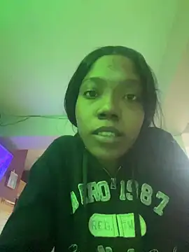 Snapshot of NillaMontana chatting on 03-22-26, 11:30 NillaMontana online show from 03-22-26, 11:30