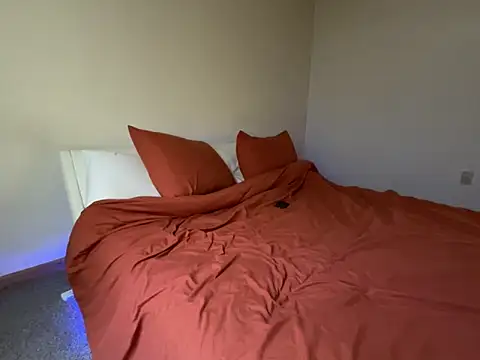 mouser21212 online show from 04-16-26, 08:42