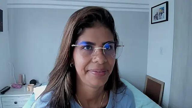 karlina charlotte1 online show from 01-06-25, 12:57