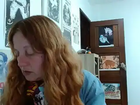 Snapshot of ViioletaMora chatting on 06-21-26, 04:26 ViioletaMora online show from 06-21-26, 04:26