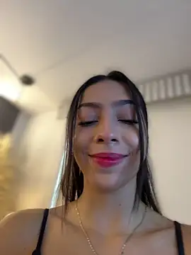 Ema azel online show from 04-15-26, 02:02