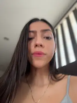 Ema azel online show from 04-19-26, 02:16