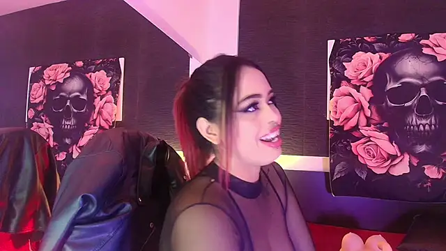 Snapshot of EvaaFoxxy1 chatting on 02-25-26, 11:53 EvaaFoxxy1 online show from 02-25-26, 11:53
