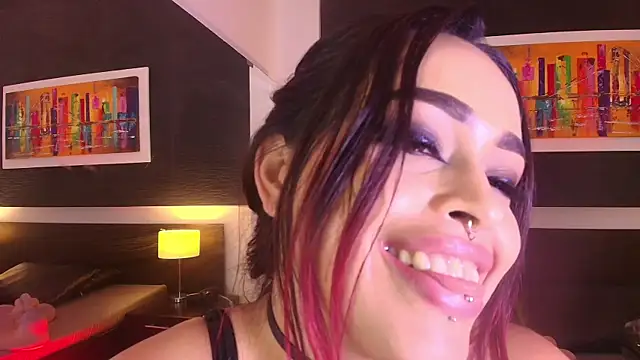 Snapshot of EvaaFoxxy1 chatting on 04-29-26, 05:30 EvaaFoxxy1 online show from 04-29-26, 05:30