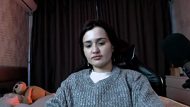 KiraYammy online show from 05-16-26, 12:29