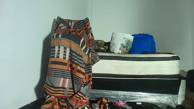 barbara anal squirt  online show from 06-29-26, 11:49