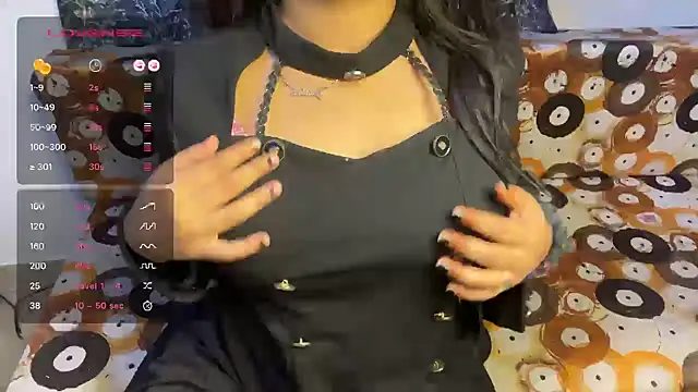 shuhana  online show from 05-28-26, 04:43