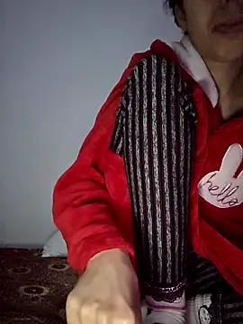 Snapshot of altinya chatting on 03-13-26, 05:47 altinya online show from 03-13-26, 05:47