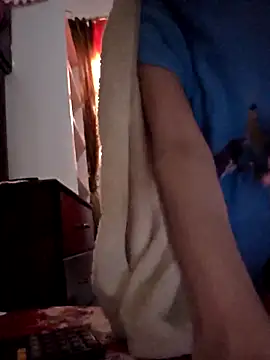 Snapshot of altinya chatting on 03-17-26, 11:24 altinya online show from 03-17-26, 11:24