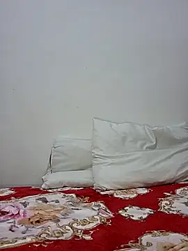 Snapshot of altinya chatting on 04-11-26, 07:51 altinya online show from 04-11-26, 07:51