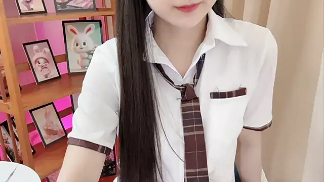 Snapshot of KaleAnisa chatting on 04-06-26, 04:46 KaleAnisa online show from 04-06-26, 04:46