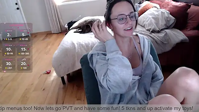 Plantbabeee online show from 02-12-26, 06:03