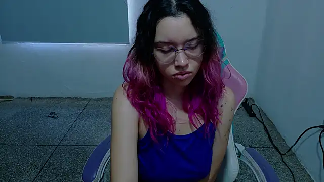 Snapshot of WandaDoll chatting on 01-16-26, 12:09 WandaDoll online show from 01-16-26, 12:09