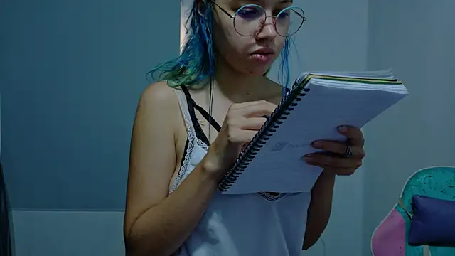 Snapshot of WandaDoll chatting on 02-07-26, 12:09 WandaDoll online show from 02-07-26, 12:09