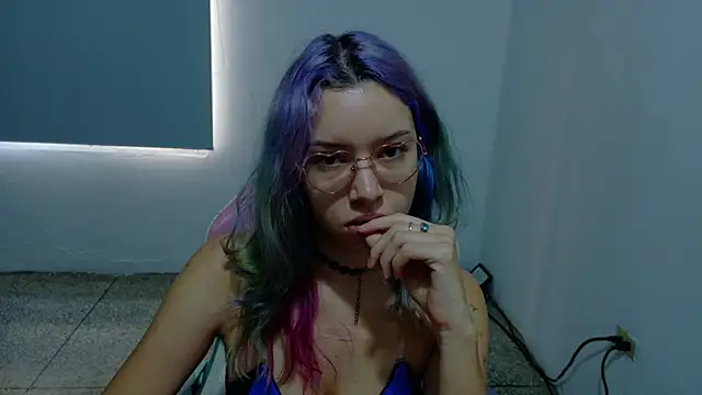 Snapshot of WandaDoll chatting on 03-13-26, 12:12 WandaDoll online show from 03-13-26, 12:12