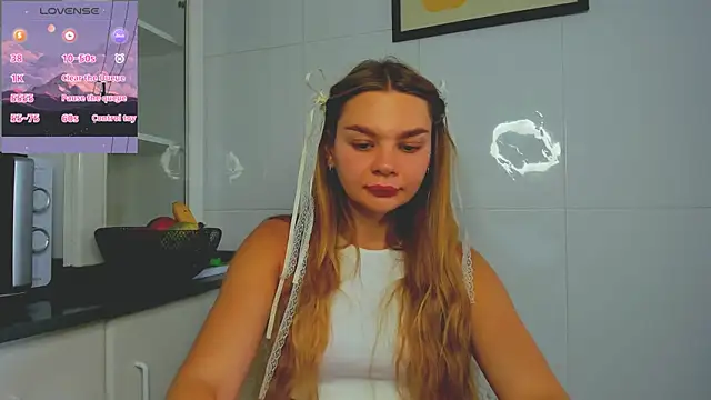 Molly sweetie online show from 06-16-26, 07:11