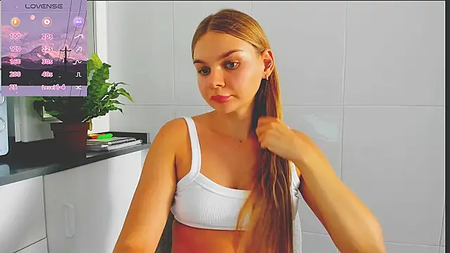 Molly sweetie online show from 07-14-26, 01:50