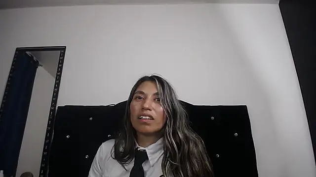 sweet skylove  online show from 07-06-26, 02:08
