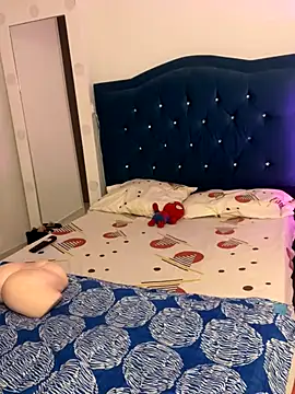 Leonarrrd 01 online show from 10-23-25, 12:54