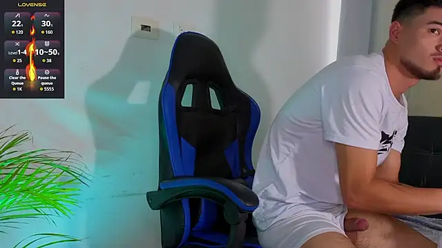 Snapshot of EdwardRoss_ chatting on 02-02-26, 10:08 EdwardRoss online show from 02-02-26, 10:08