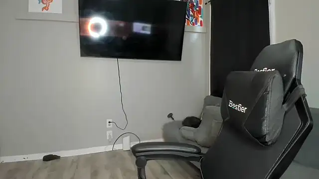 Persiasparadise online show from 10-17-25, 05:04