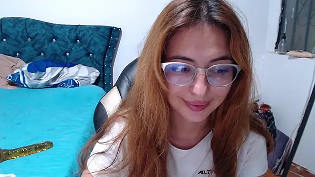 Snapshot of Kate_lorens9 chatting on 07-14-26, 02:16 Kate lorens9 online show from 07-14-26, 02:16