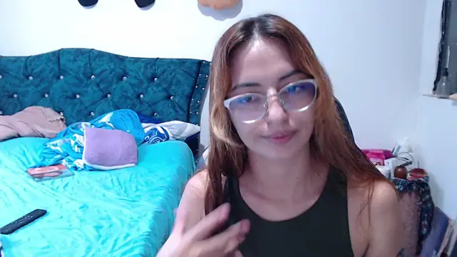 Snapshot of Kate_lorens9 chatting on 07-14-26, 10:37 Kate lorens9 online show from 07-14-26, 10:37