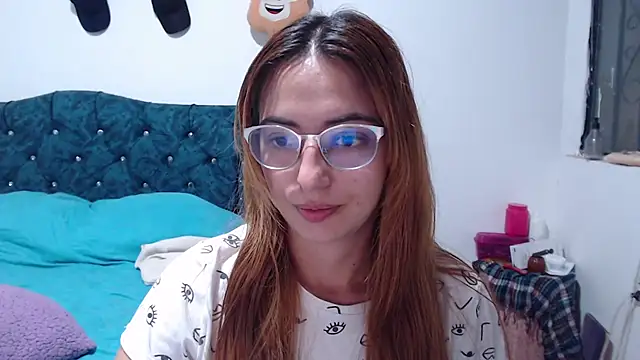 Snapshot of Kate_lorens9 chatting on 07-16-26, 11:44 Kate lorens9 online show from 07-16-26, 11:44