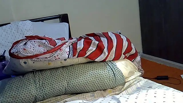 Snapshot of sweet_darlli chatting on 07-11-26, 01:41 sweet darlli online show from 07-11-26, 01:41