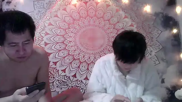 XiaNa2023 online show from 12-14-24, 03:47