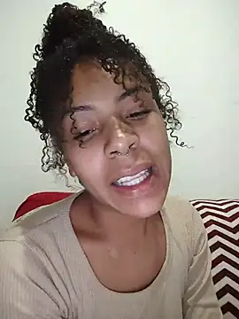 Julia Pretinha online show from 06-20-26, 02:47