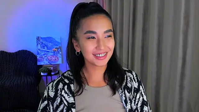 worldofkim online show from 02-05-25, 12:31