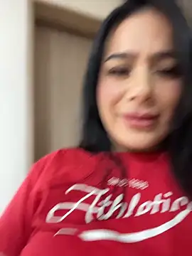 Miah gomez  online show from 04-15-26, 07:58