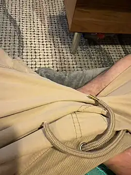 Kissoks1xh online show from 04-14-26, 09:43