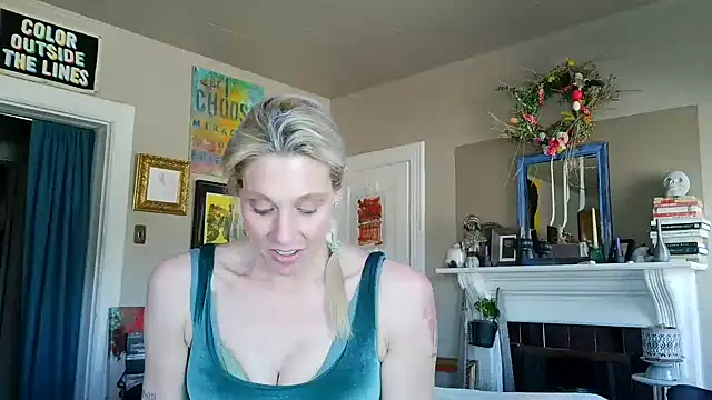 Glamazonx online show from 02-10-26, 09:52