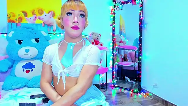 Candy Candy   online show from 04-05-26, 09:23