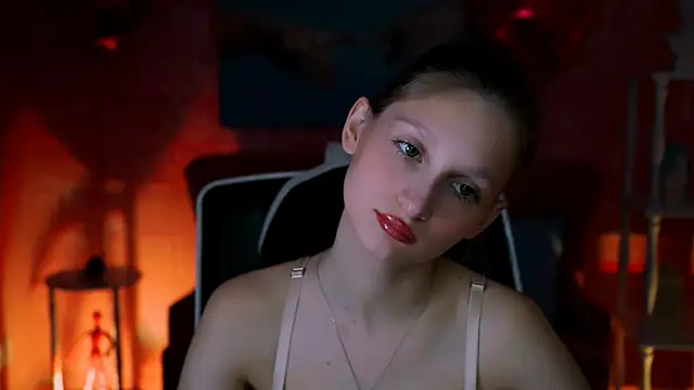 EllaHorton online show from 03-22-25, 11:42