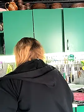 jusichka online show from 04-07-26, 07:42