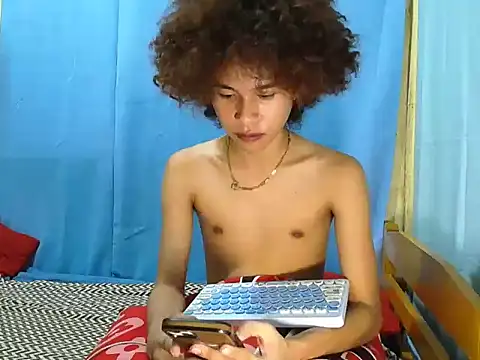 Asiantwink21 online show from 07-29-26, 11:41