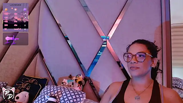 Snapshot of paula_daniela1 chatting on 07-13-26, 09:50 paula daniela1 online show from 07-13-26, 09:50