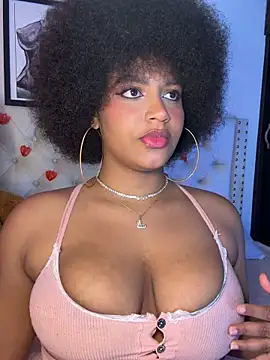 Snapshot of taylor-sexyy chatting on 02-07-26, 05:00 taylor-sexyy online show from 02-07-26, 05:00