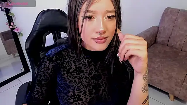Snapshot of kat_apple chatting on 06-11-26, 01:38 kat apple online show from 06-11-26, 01:38