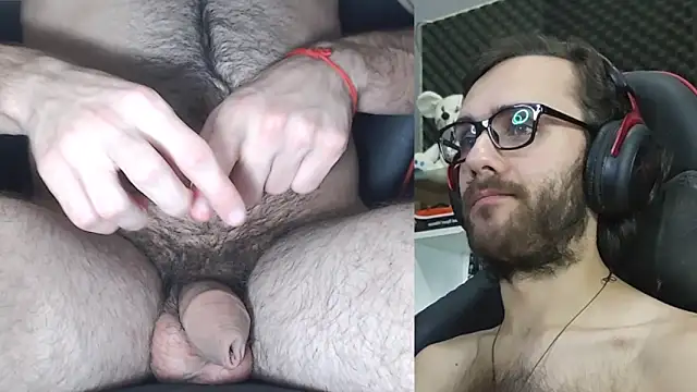 Snapshot of LapijARG7 chatting on 04-09-26, 05:51 LapijARG7 online show from 04-09-26, 05:51