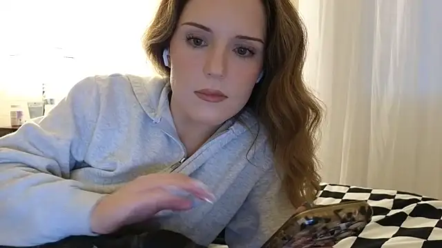 sexylilly69 online show from 05-27-26, 01:02